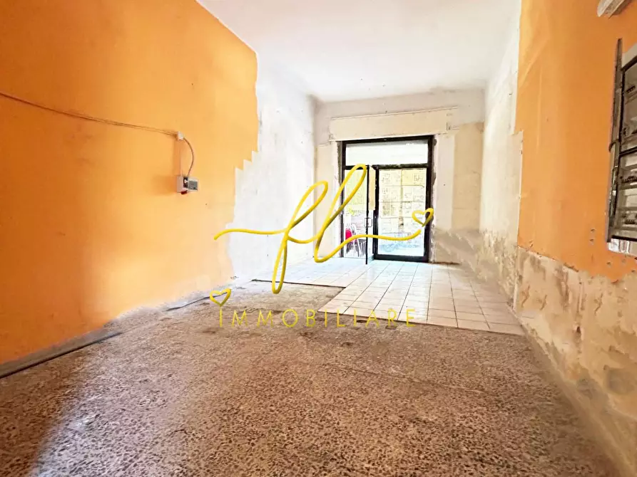 Immagine 1 di Locale commerciale in vendita  a Rosignano Marittimo