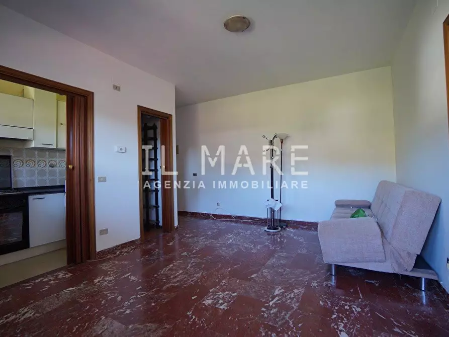 Immagine 13 di Appartamento in vendita  a Massa
