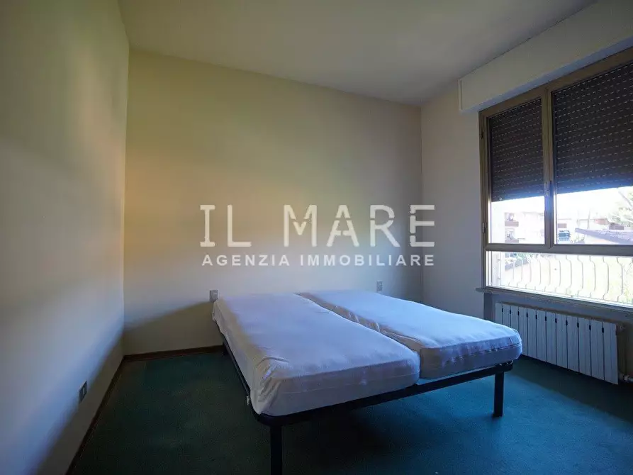 Immagine 3 di Appartamento in vendita  a Massa