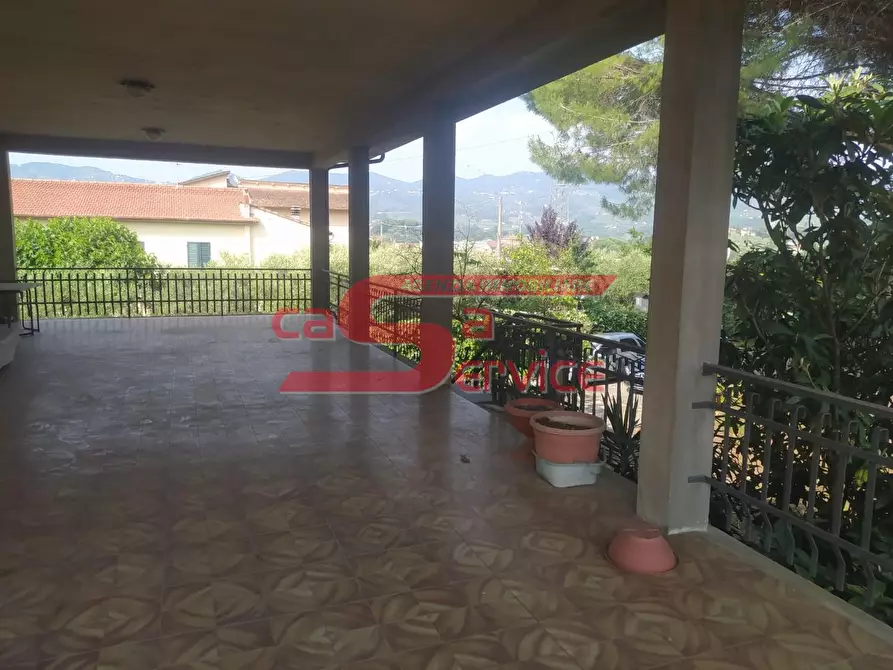 Immagine 13 di Villa in vendita  a Lamporecchio