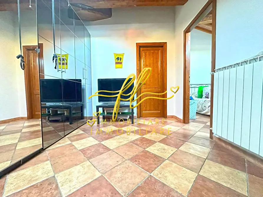 Immagine 11 di Appartamento in vendita  a Cecina