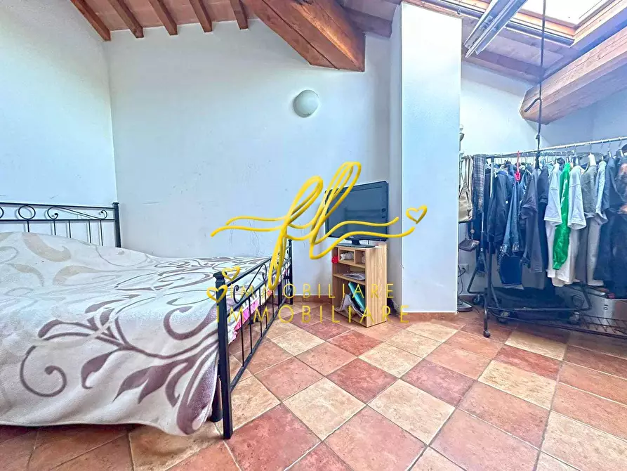 Immagine 12 di Appartamento in vendita  a Cecina