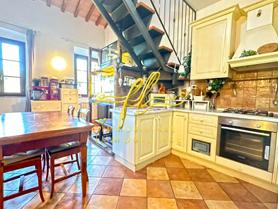 Immagine 3 di Appartamento in vendita  a Cecina