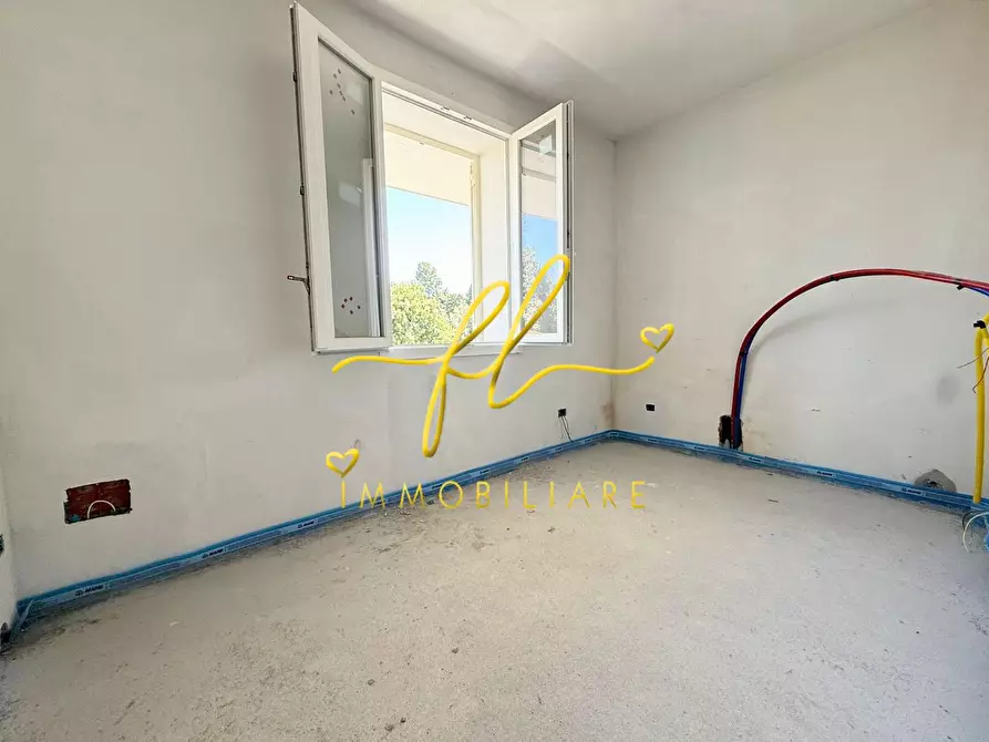 Immagine 7 di Appartamento in vendita  a Cecina