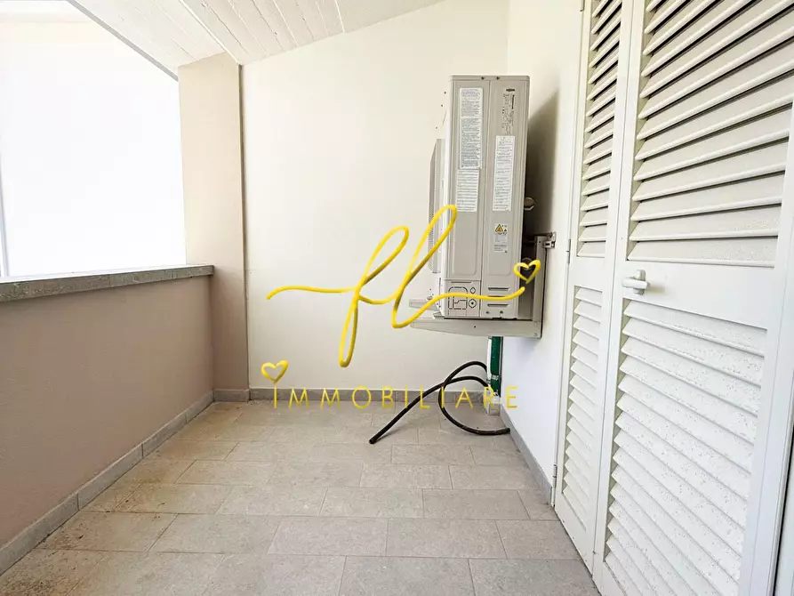 Immagine 12 di Appartamento in vendita  a Cecina