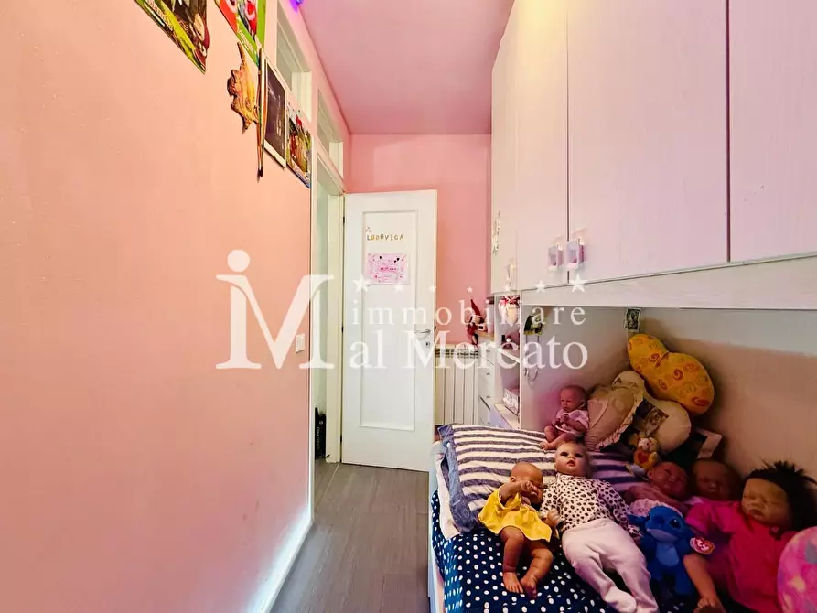 Immagine 22 di Appartamento in vendita  a Viareggio