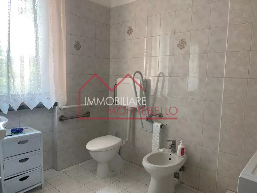 Immagine 20 di Villetta a schiera in vendita  a Forte Dei Marmi