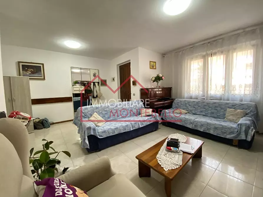 Immagine 11 di Villetta a schiera in vendita  a Forte Dei Marmi