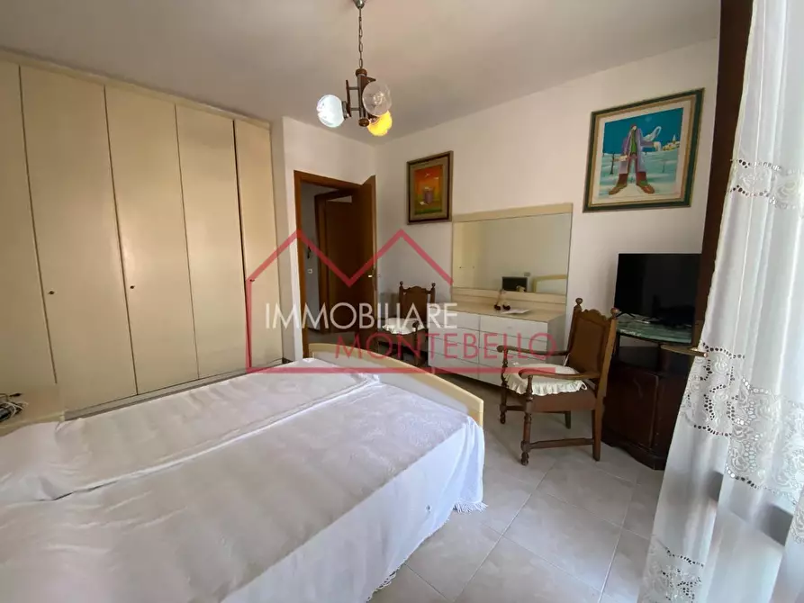 Immagine 26 di Villetta a schiera in vendita  a Forte Dei Marmi