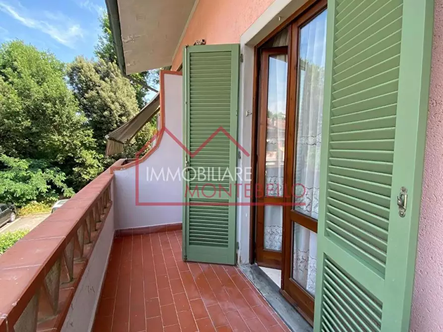 Immagine 25 di Villetta a schiera in vendita  a Forte Dei Marmi