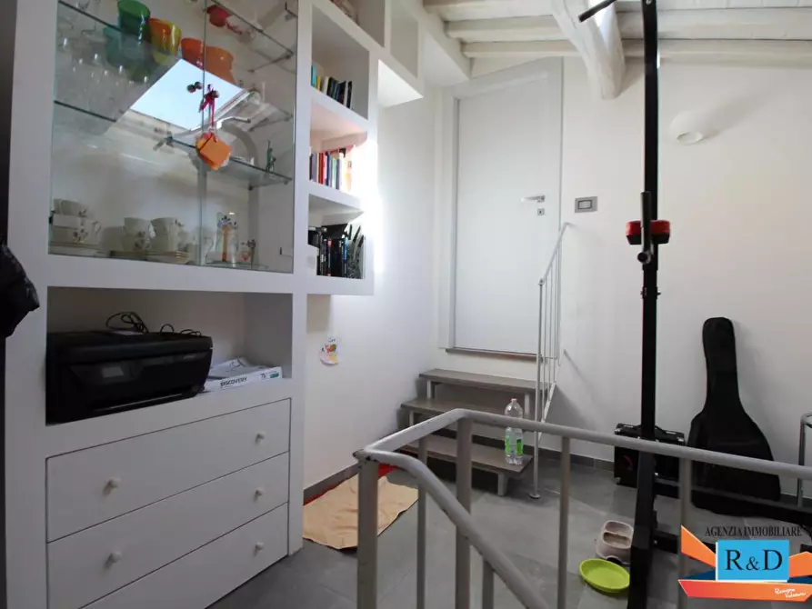 Immagine 17 di Appartamento in vendita  a Poggibonsi