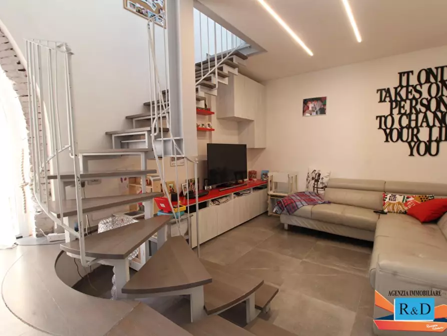 Immagine 7 di Appartamento in vendita  a Poggibonsi