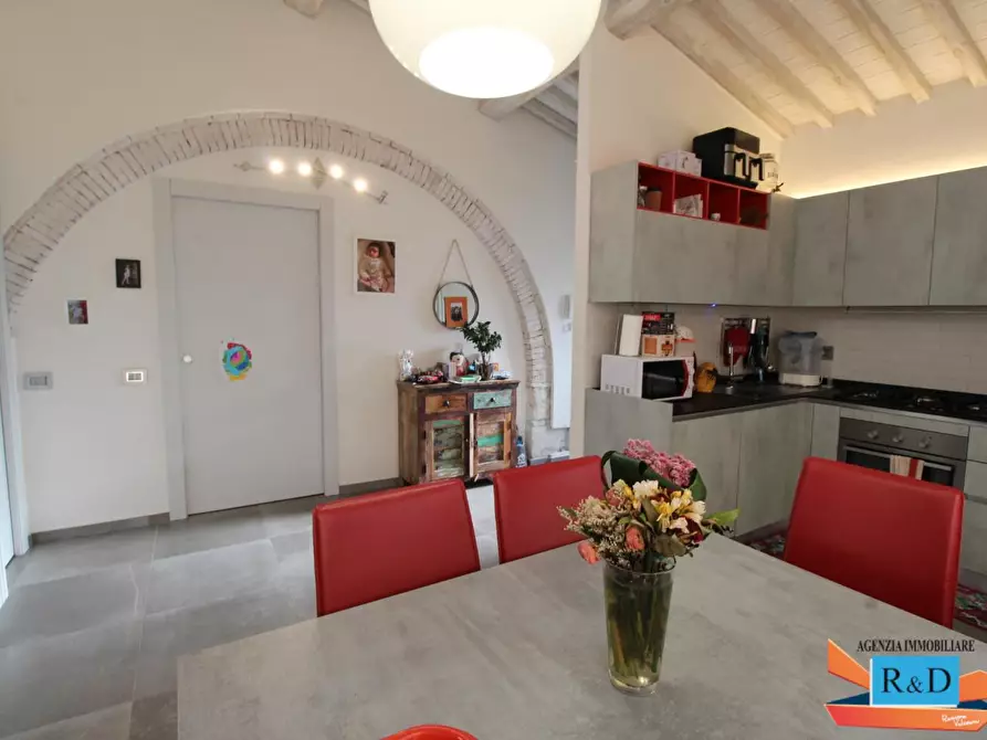 Immagine 5 di Appartamento in vendita  a Poggibonsi