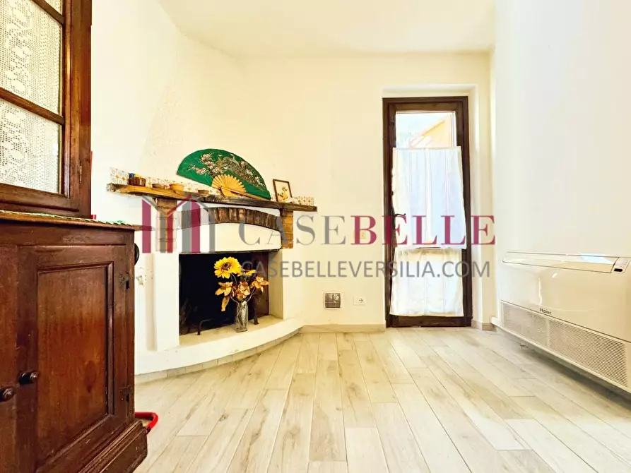 Immagine 7 di Casa bifamiliare in vendita  a Pietrasanta