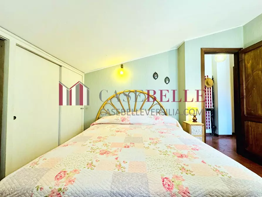 Immagine 24 di Casa bifamiliare in vendita  a Pietrasanta