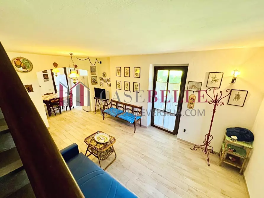 Immagine 36 di Casa bifamiliare in vendita  a Pietrasanta