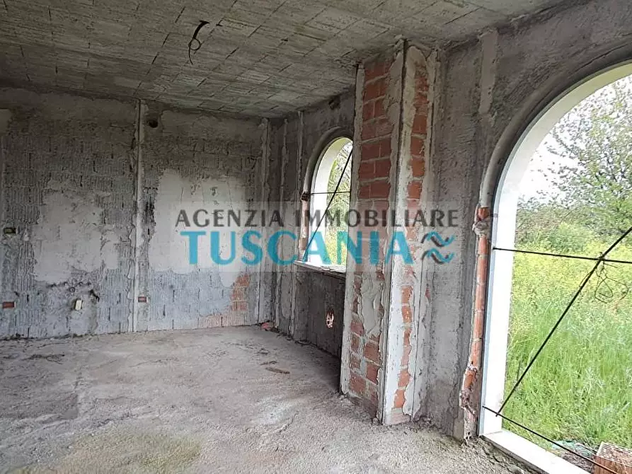 Immagine 15 di Villa in vendita  a Montignoso