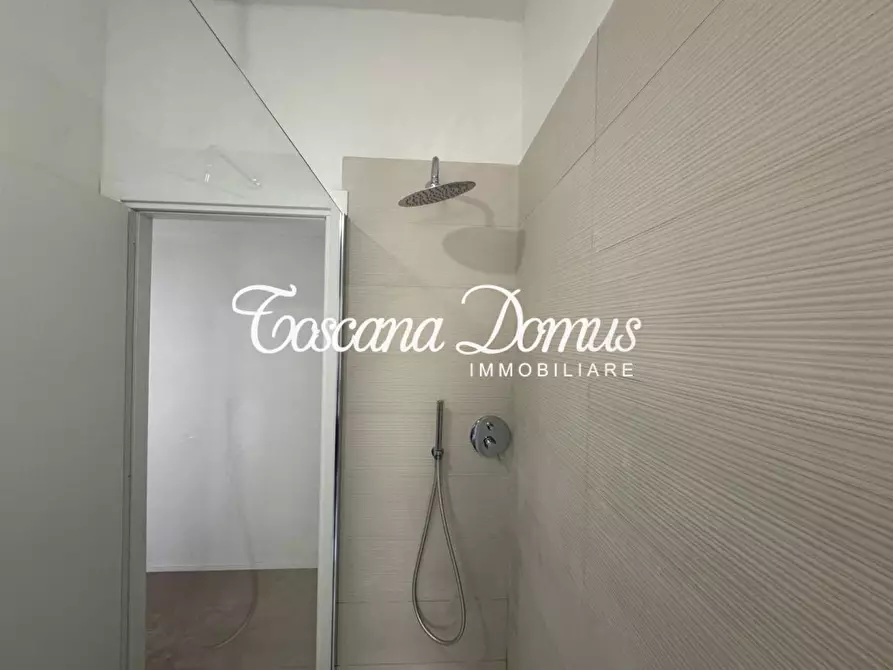 Immagine 21 di Appartamento in vendita  a Siena