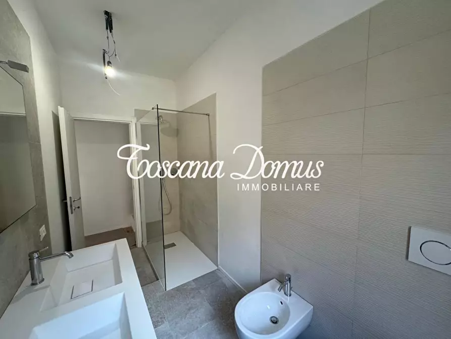 Immagine 20 di Appartamento in vendita  a Siena