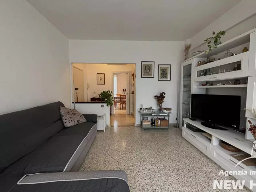 Immagine 5 di Appartamento in vendita  a Pisa