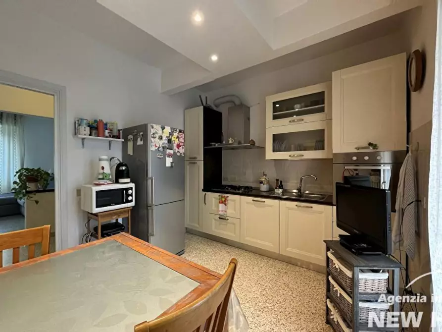 Immagine 29 di Appartamento in vendita  a Pisa