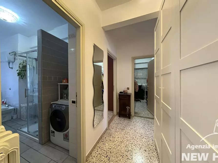 Immagine 12 di Appartamento in vendita  a Pisa