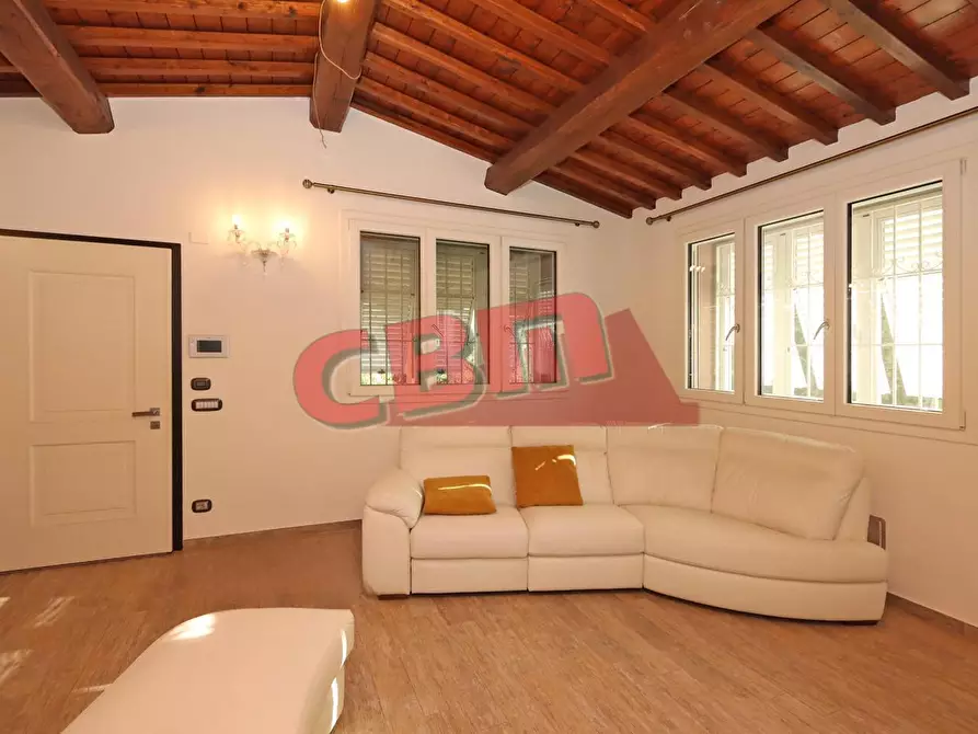 Immagine 9 di Terratetto in vendita  a Livorno