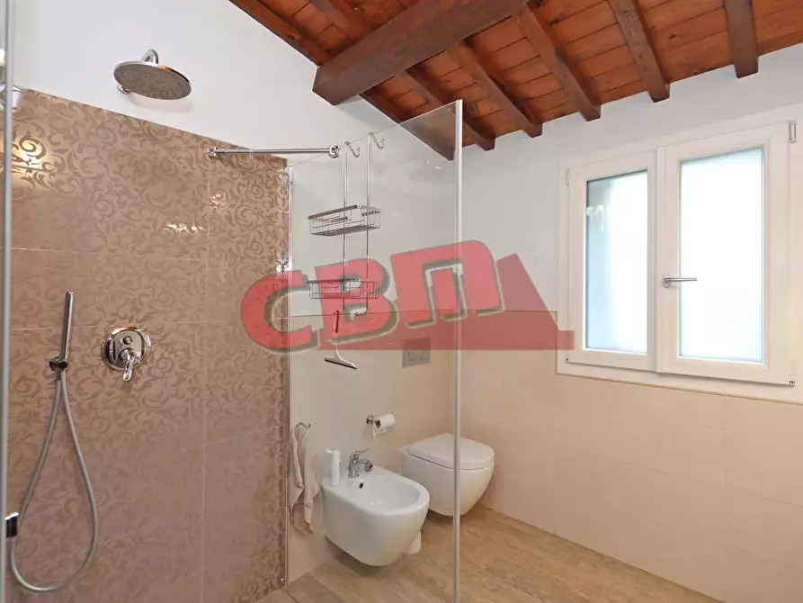 Immagine 21 di Terratetto in vendita  a Livorno