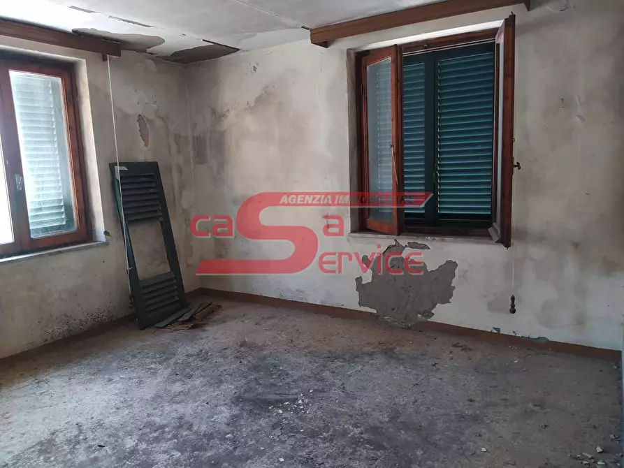 Immagine 10 di Rustico / casale in vendita  a Serravalle Pistoiese