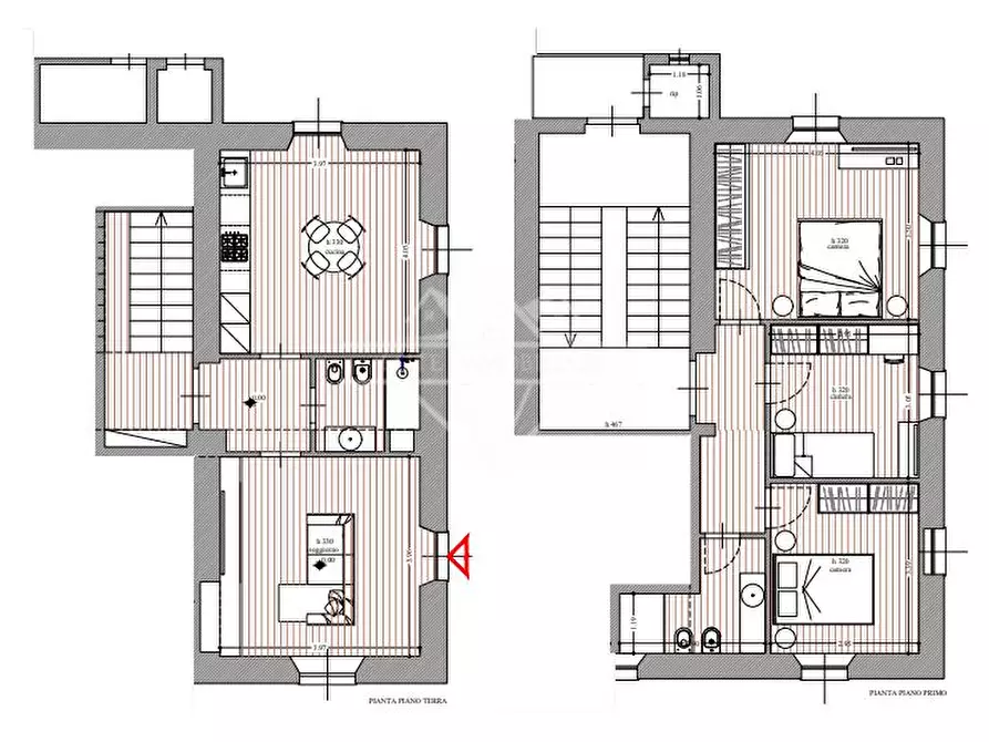 Immagine 1 di Casa semindipendente in vendita  a Carrara