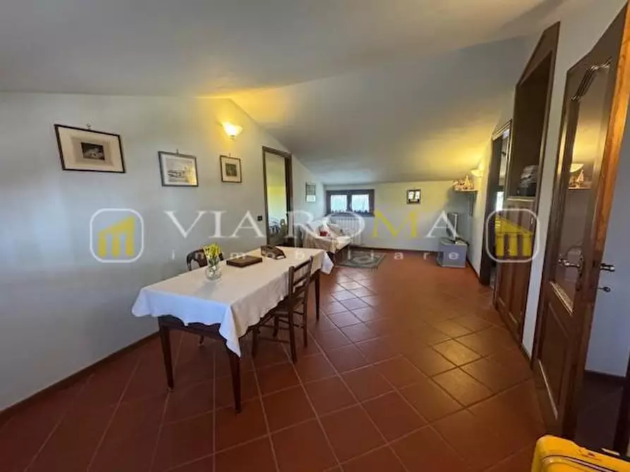 Immagine 29 di Casa indipendente in vendita  a Lucca