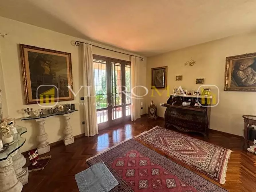 Immagine 7 di Casa indipendente in vendita  a Lucca