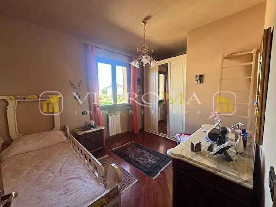 Immagine 33 di Casa indipendente in vendita  a Lucca