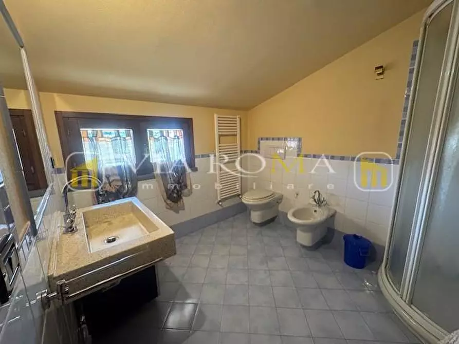 Immagine 24 di Casa indipendente in vendita  a Lucca