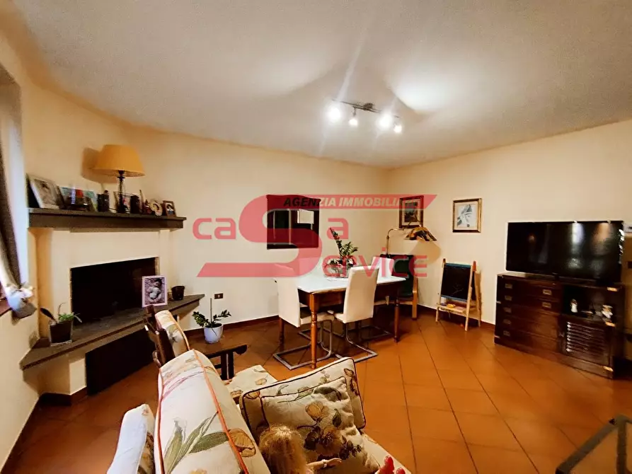 Immagine 15 di Casa indipendente in vendita  a Pescia