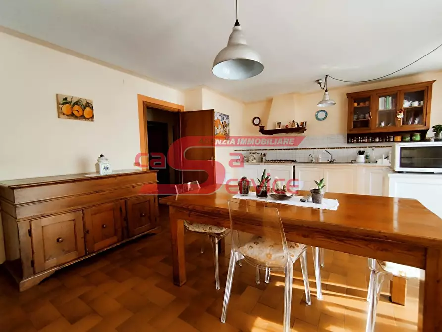 Immagine 10 di Casa indipendente in vendita  a Pescia