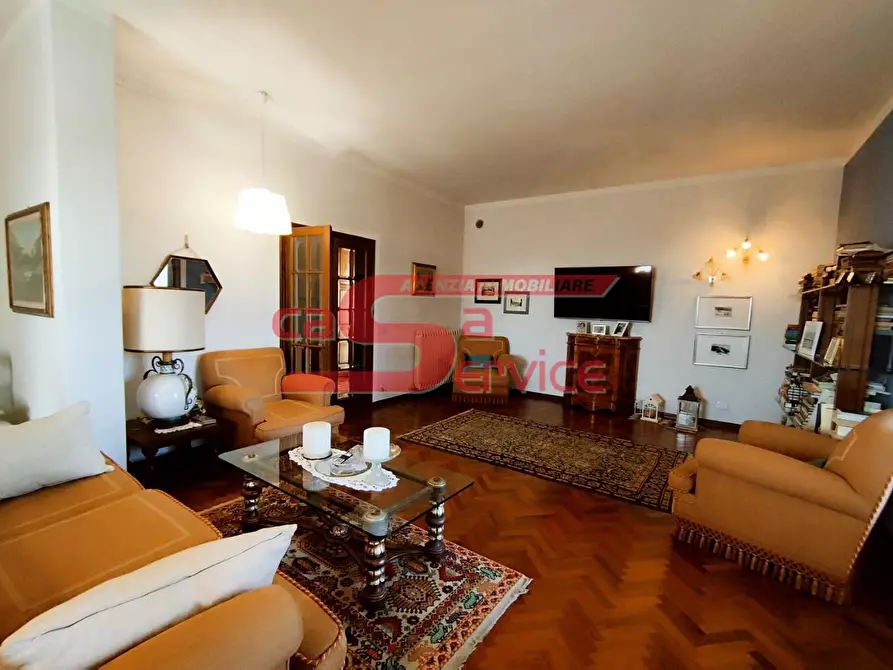 Immagine 5 di Casa indipendente in vendita  a Pescia