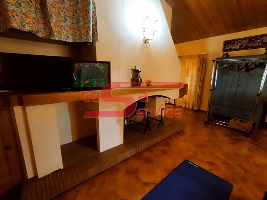 Immagine 22 di Casa indipendente in vendita  a Pescia