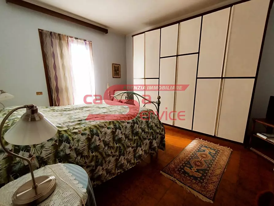 Immagine 17 di Casa indipendente in vendita  a Pescia