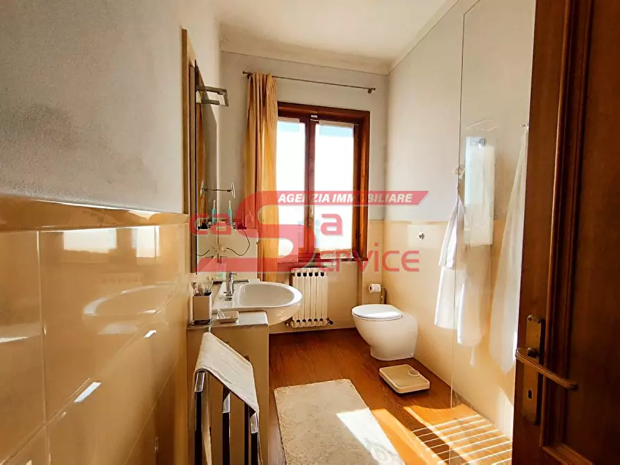 Immagine 21 di Casa indipendente in vendita  a Pescia