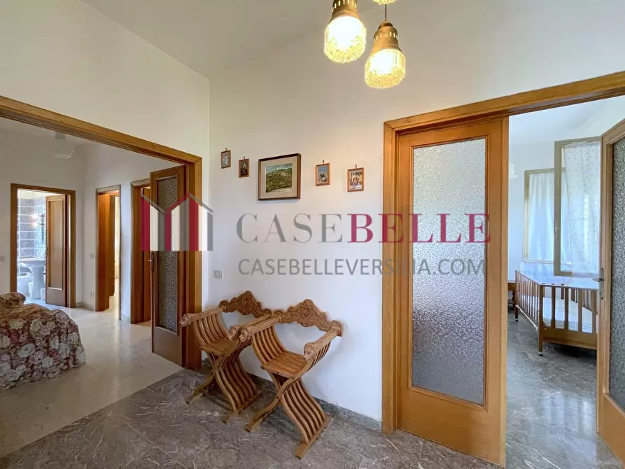 Immagine 26 di Villa in vendita  a Massarosa