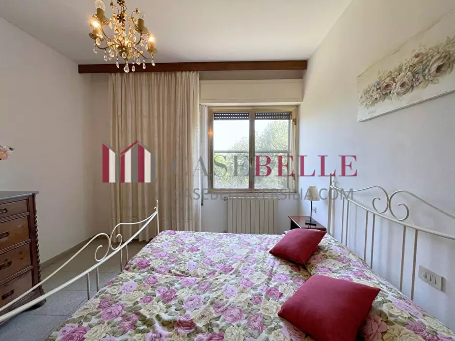 Immagine 14 di Villa in vendita  a Massarosa