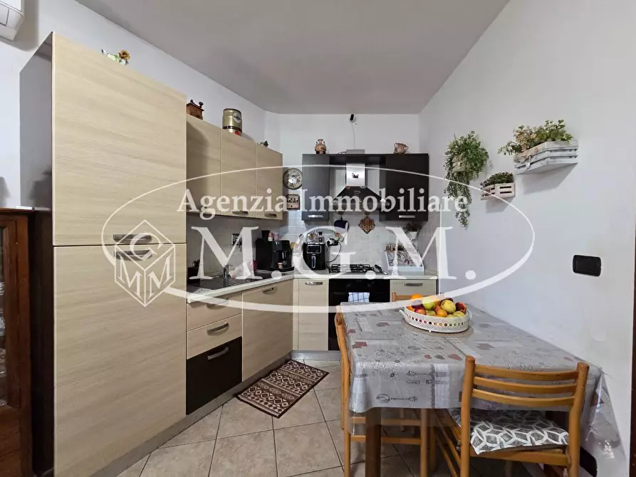 Immagine 3 di Appartamento in vendita  a Santa Maria A Monte