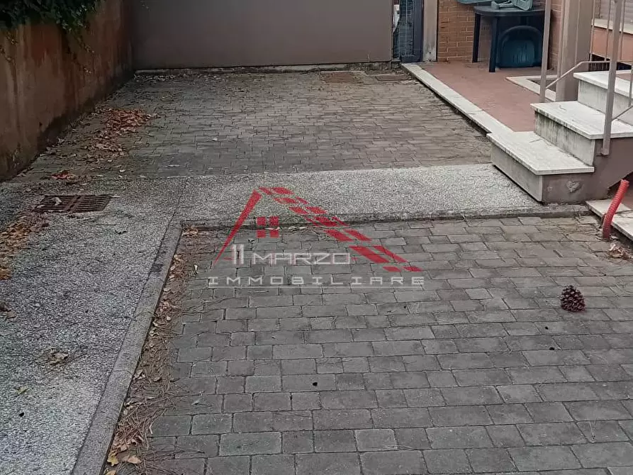 Immagine 3 di Appartamento in vendita  a Pisa