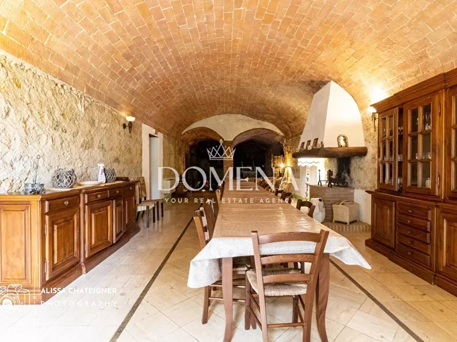 Immagine 41 di Villa in vendita  a Murlo