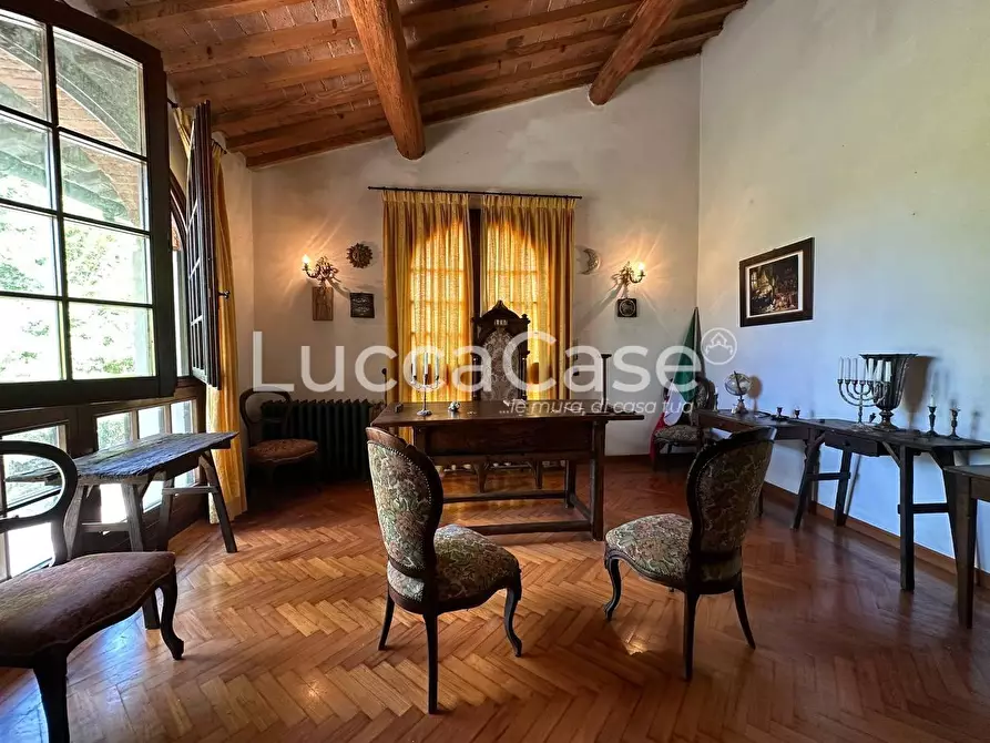 Immagine 22 di Casa colonica in vendita  a Pisa