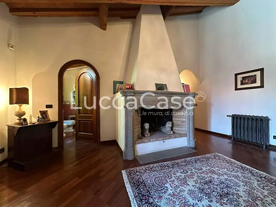 Immagine 37 di Casa colonica in vendita  a Pisa