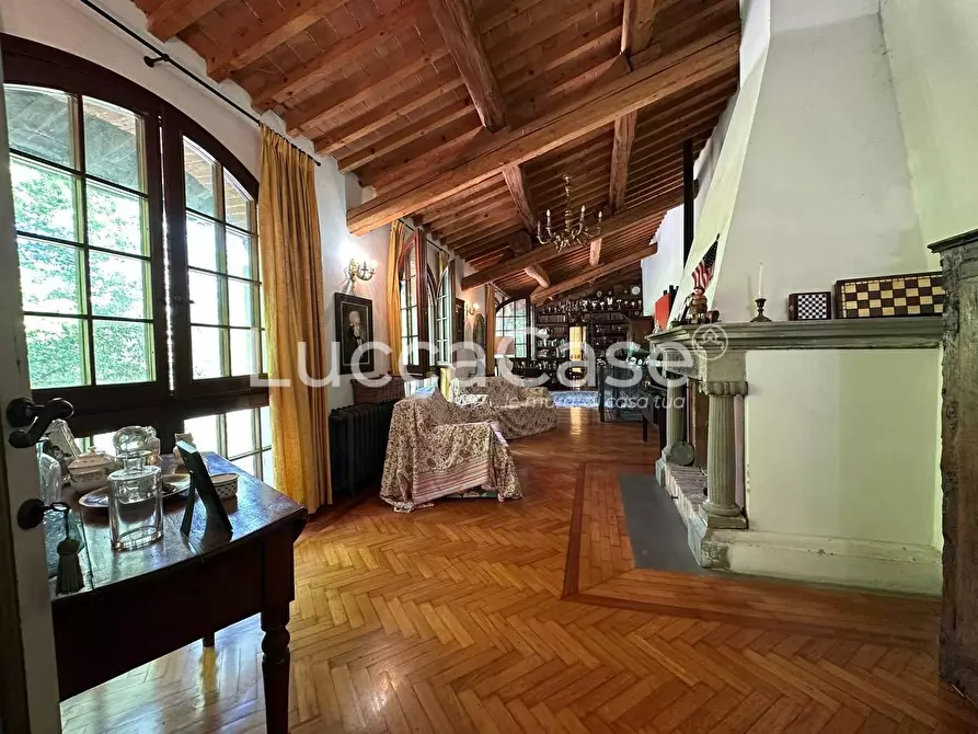 Immagine 20 di Casa colonica in vendita  a Pisa