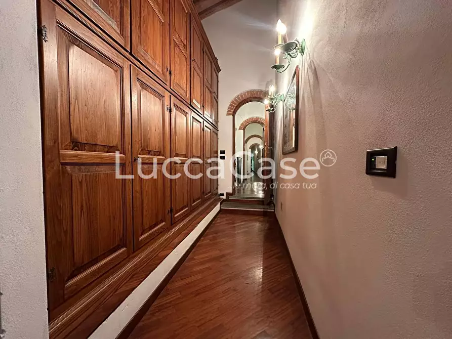 Immagine 39 di Casa colonica in vendita  a Pisa