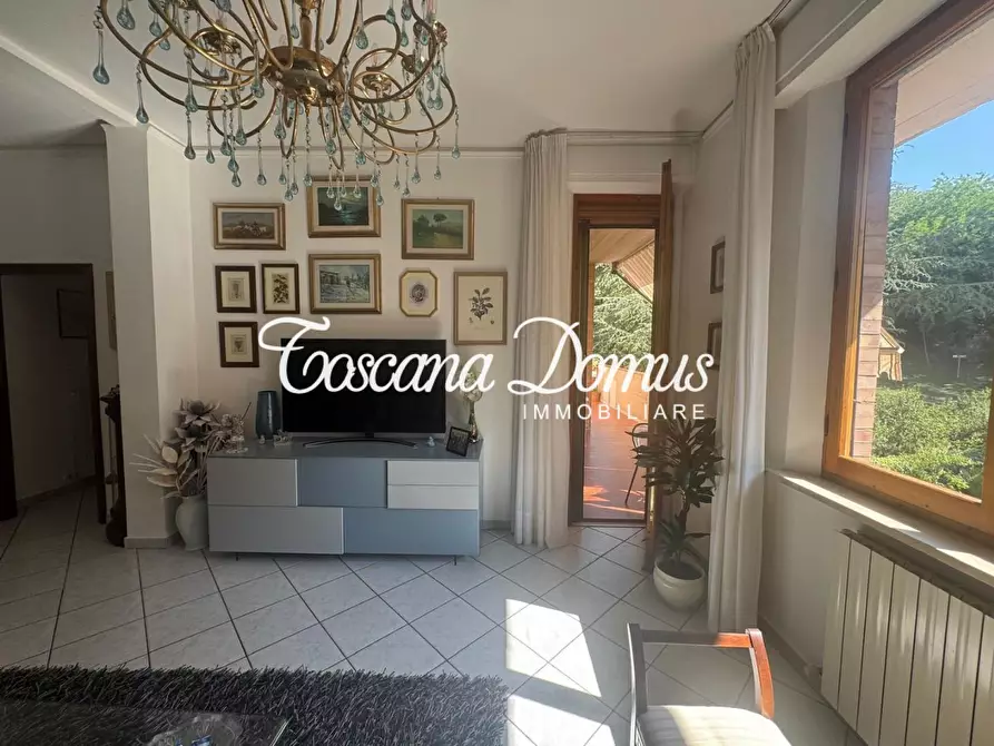 Immagine 3 di Appartamento in vendita  a Siena